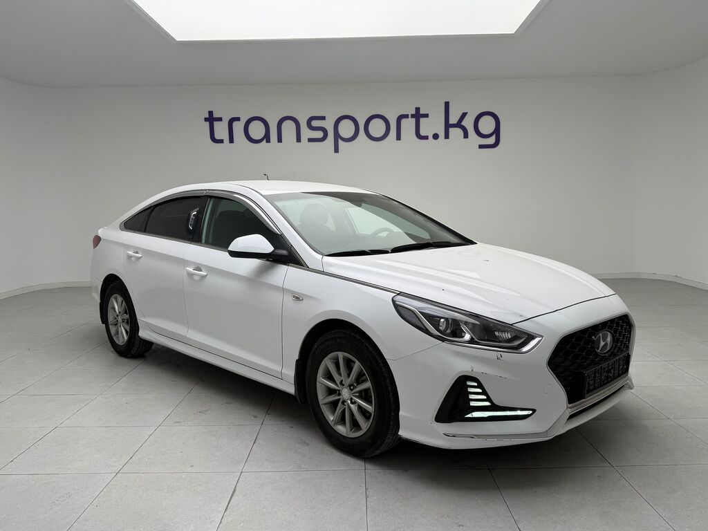 Hyundai Sonata: 2021 г., 2 л, Автомат, Газ, Седан: фото 2
