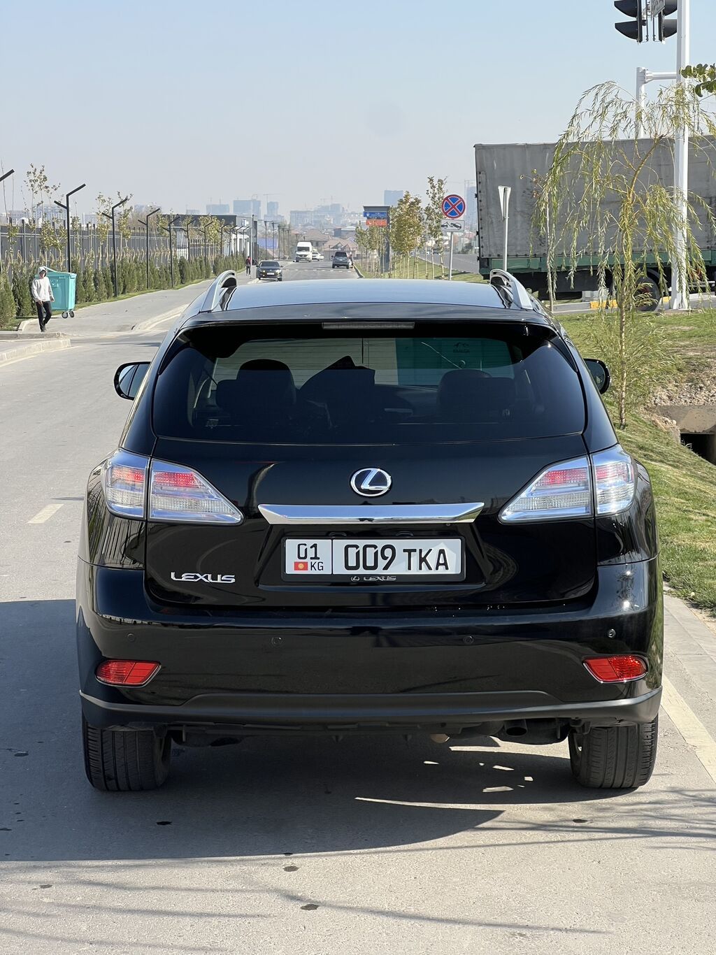 Lexus RX: 2009 г., 3.5 л, Автомат, Гибрид, Кроссовер: фото 4
