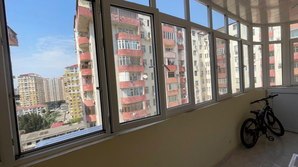 4 otaqlı, Yeni tikili, 135 kv. m