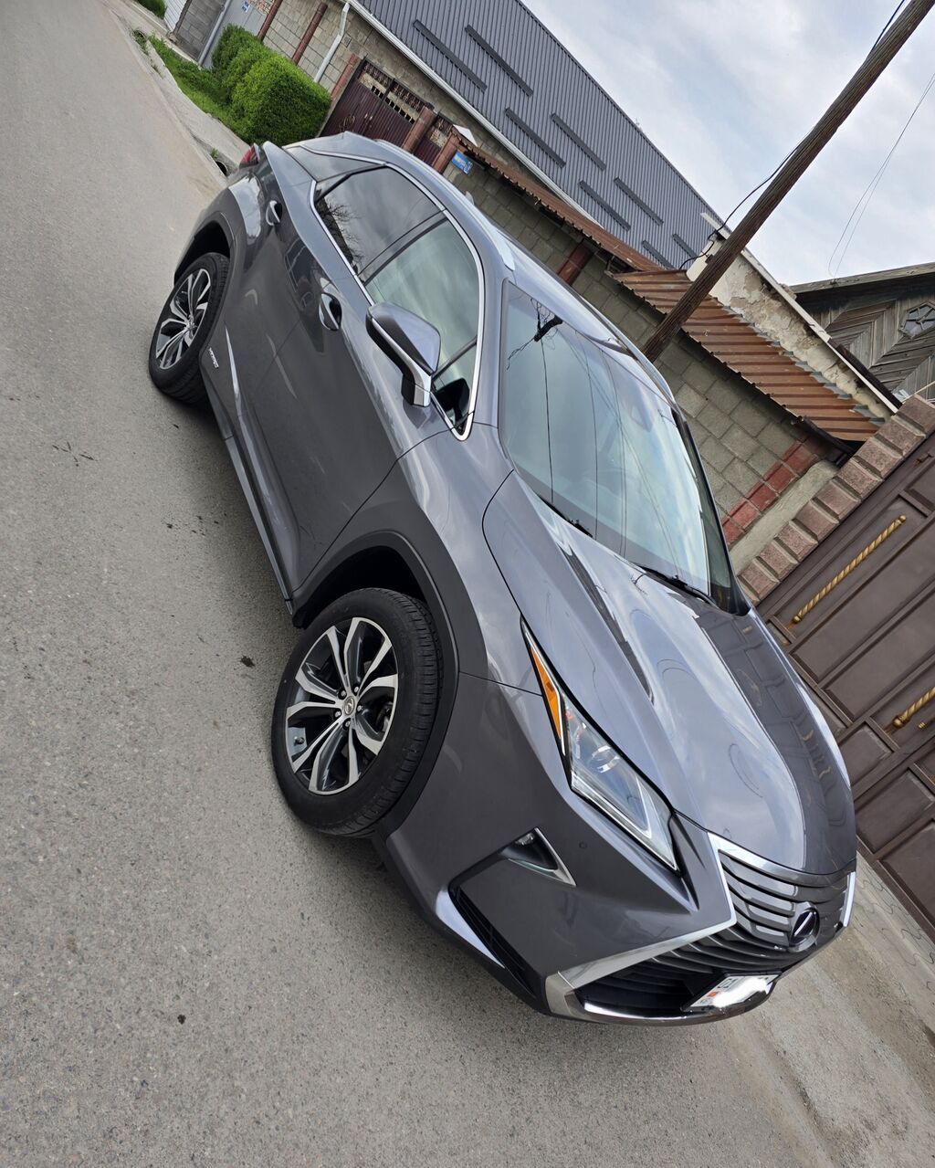 Lexus RX: 2017 г., 3.5 л, Автомат, Гибрид, Кроссовер: фото 2
