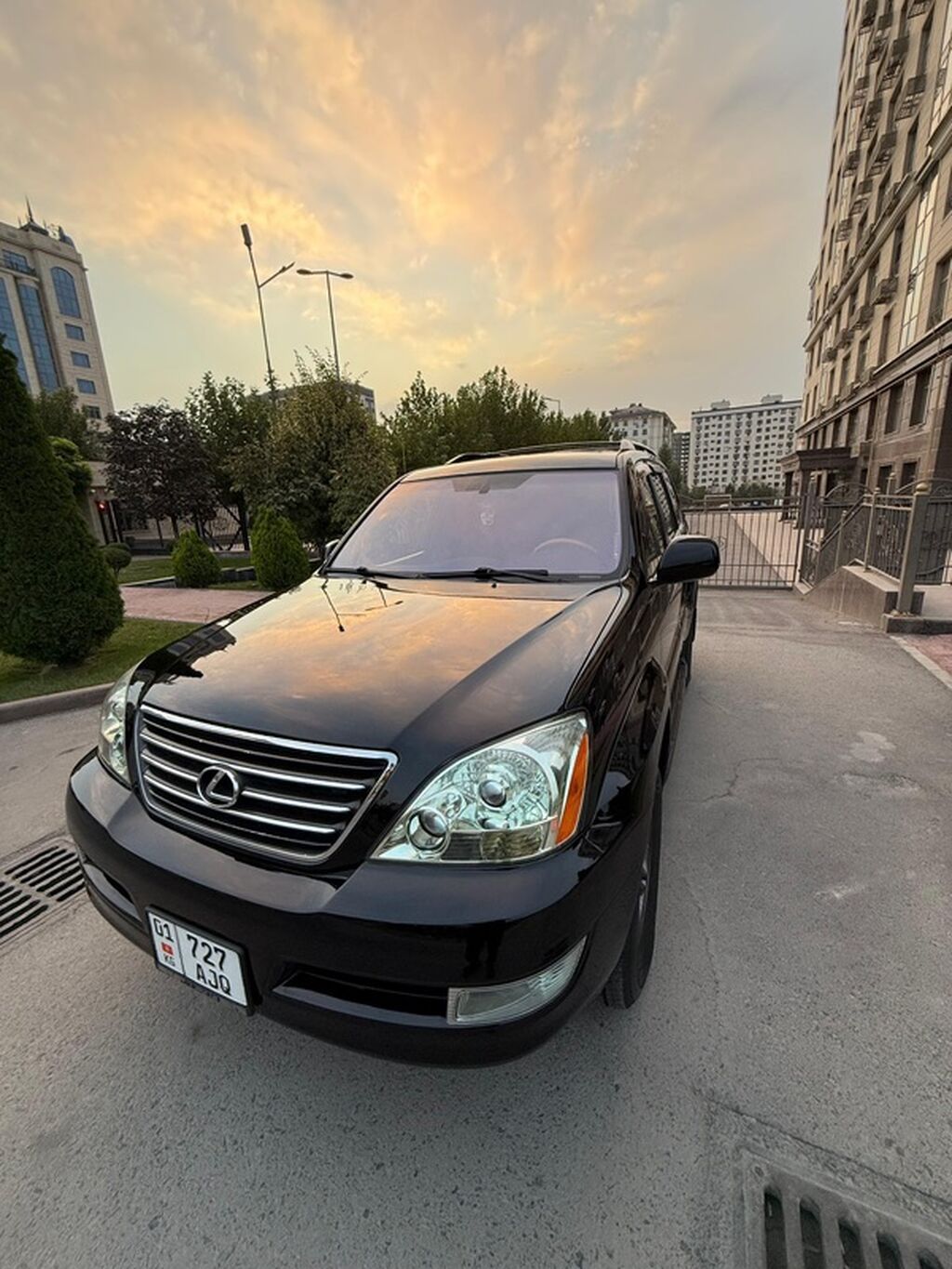 Lexus GX: 2005 г., 4.7 л, Автомат, Бензин, Внедорожник: фото 4