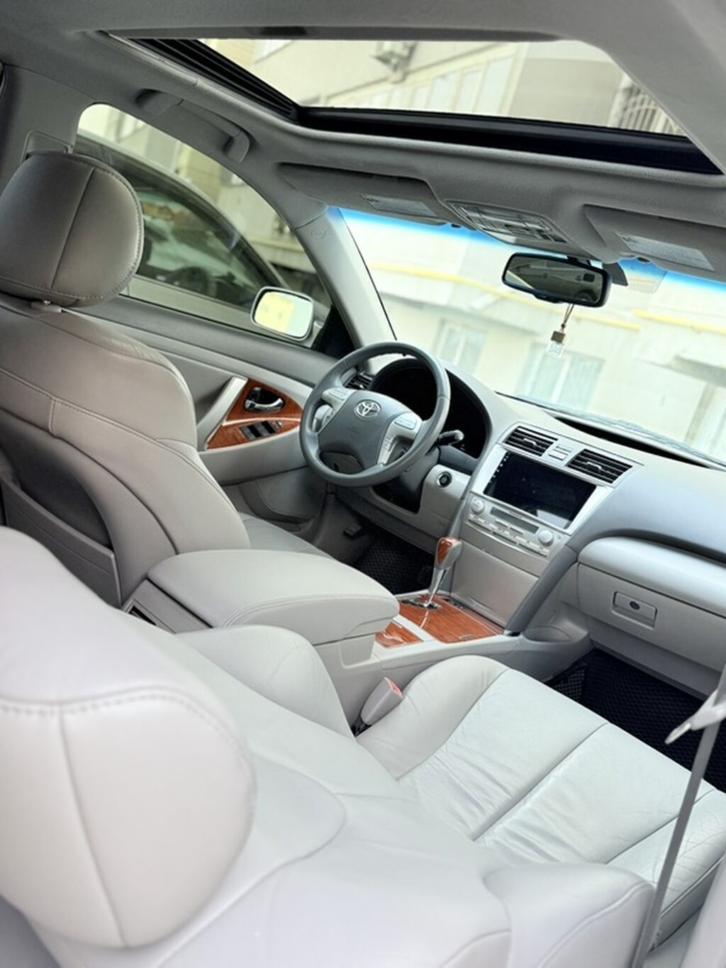 Toyota Camry: 2011 г., 2.5 л, Автомат, Бензин, Седан: фото 7