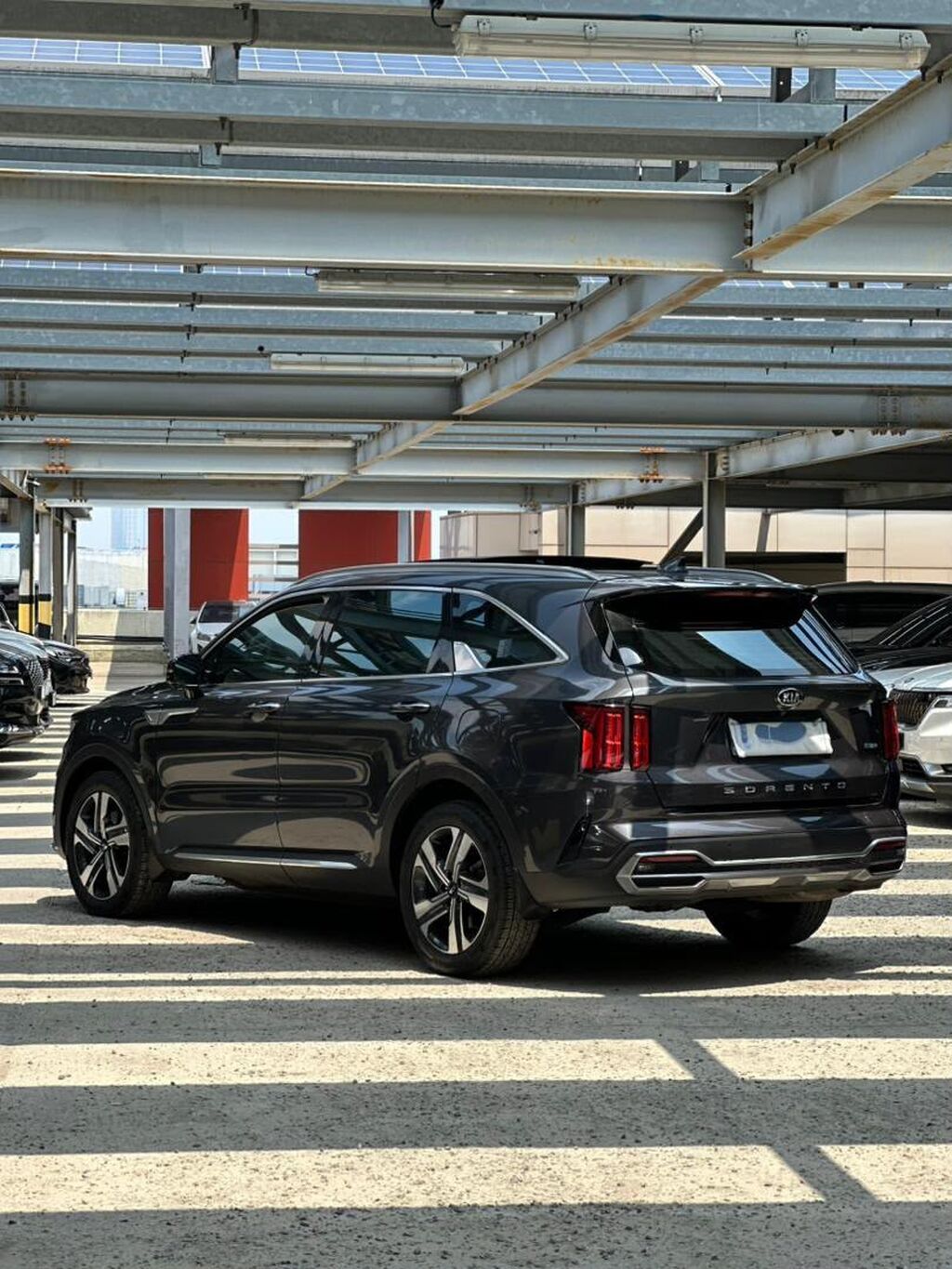 Kia Sorento 2022, кроссовер: фото 5