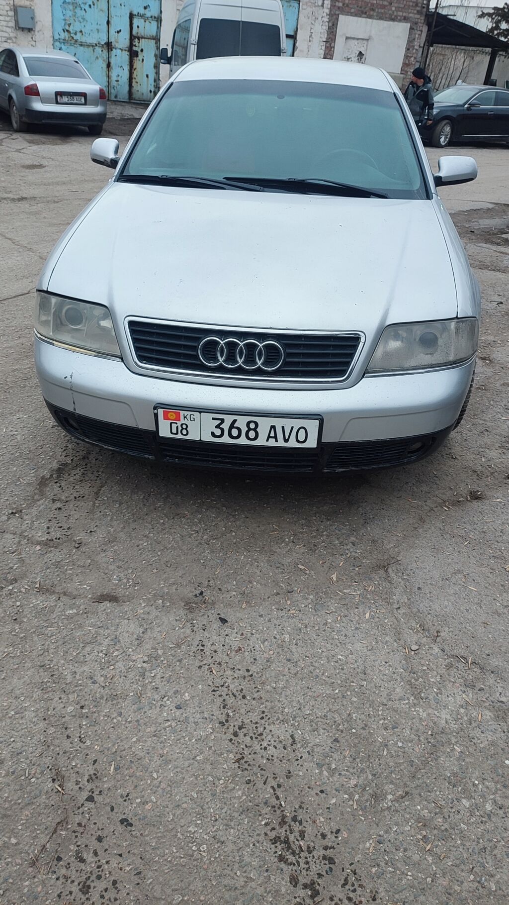 Audi A6: 2000 г., 2.4 л, Механика, Бензин, Седан — фото 1