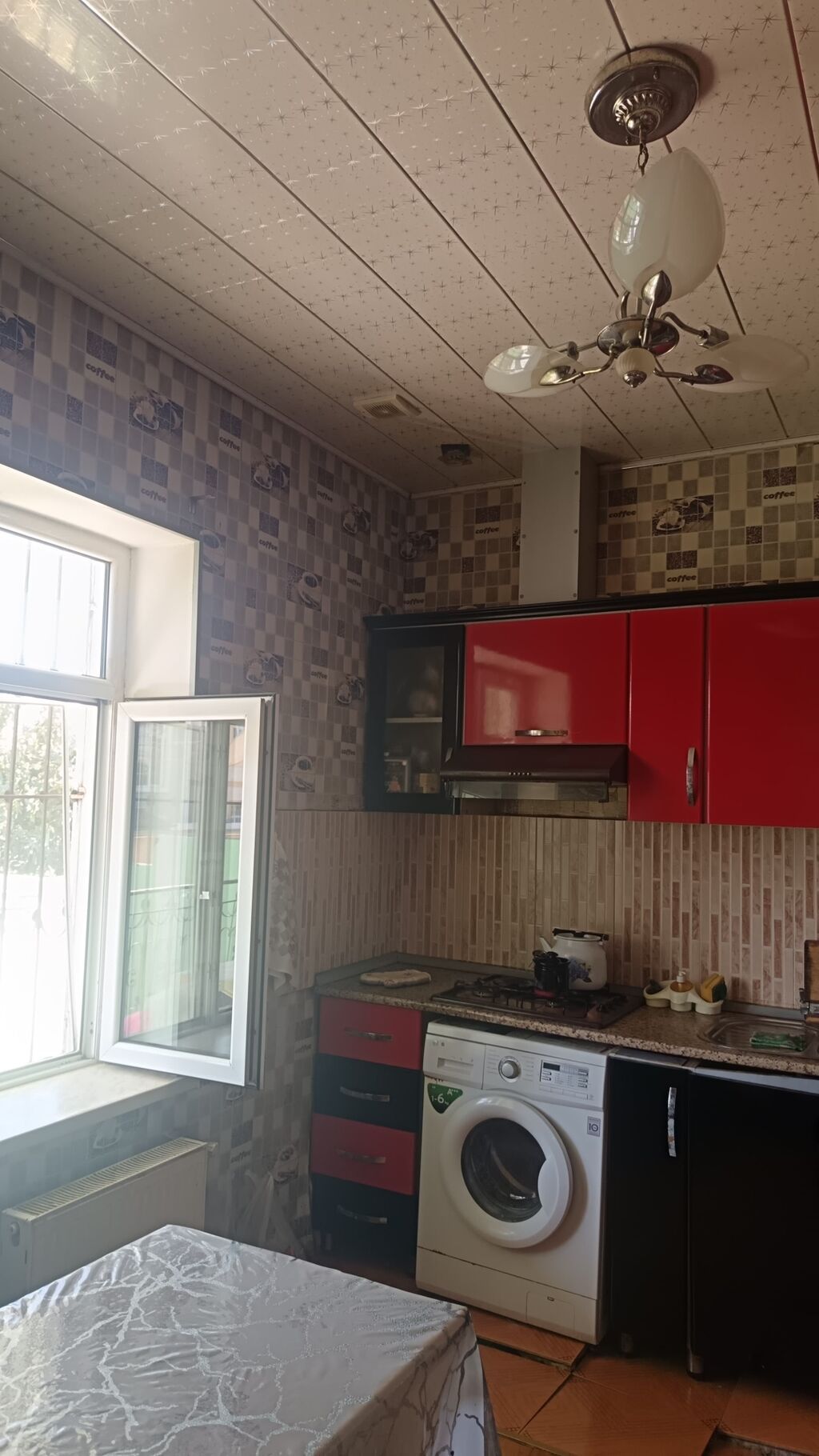 5 otaqlı, 130 kv. m, Kredit yoxdur, Orta təmir