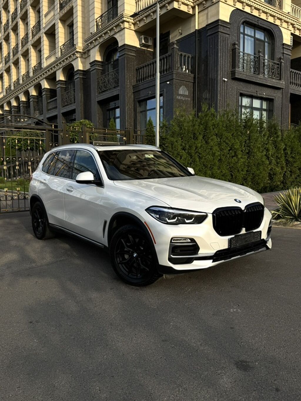 BMW X5: 2019 г., 3 л, Автомат, Бензин, Внедорожник: фото 2