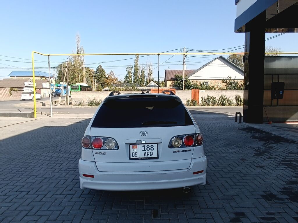 Toyota Caldina: 2001 г., 2 л, Автомат, Бензин, Универсал: фото 7