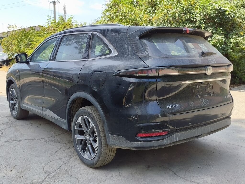 Changan CS75 Plus: 2026 г., 1.5 л, Автомат, Бензин, Кроссовер: фото 8