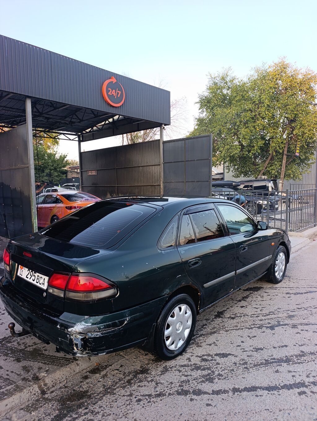 Mazda 626: 1999 г., 1.8 л, Механика, Газ, Лифтбек: фото 4