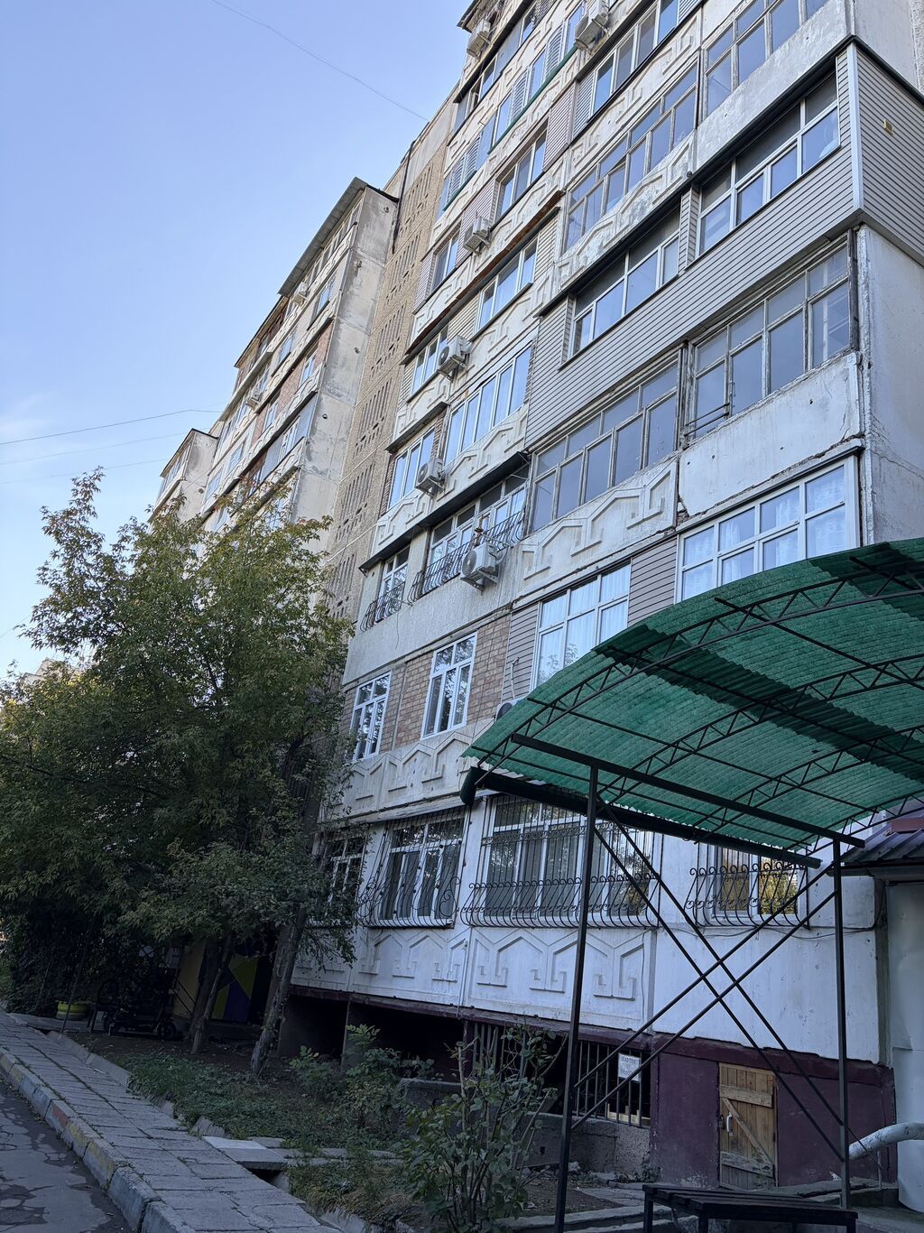 1 комната, 44 м², 11 мкр 106 серия, 4 этаж, Косметический ремонт: фото 1