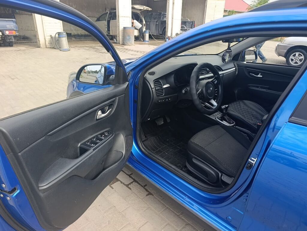 Kia Rio X-Line: 2020 г., 1.4 л, Автомат, Бензин, Хэтчбэк: фото 8
