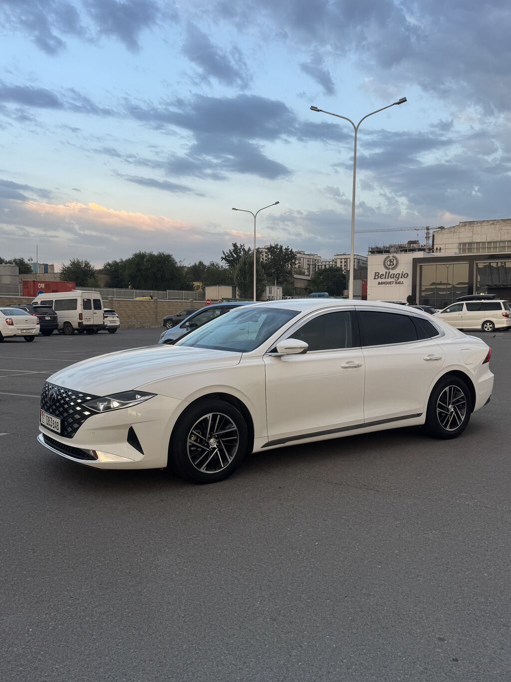 Hyundai Grandeur: 2022 г., 3 л, Автомат, Газ, Седан: фото 5