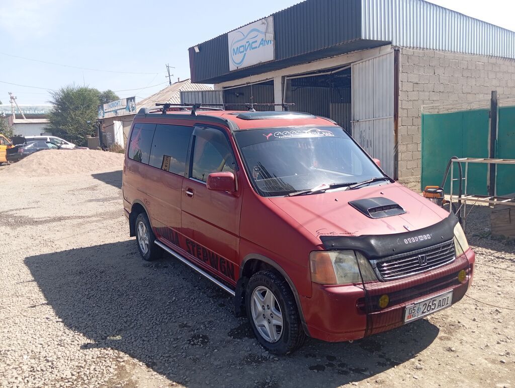 Honda Stepwgn: 1997 г., 2 л, Автомат, Бензин, Минивэн: фото 3