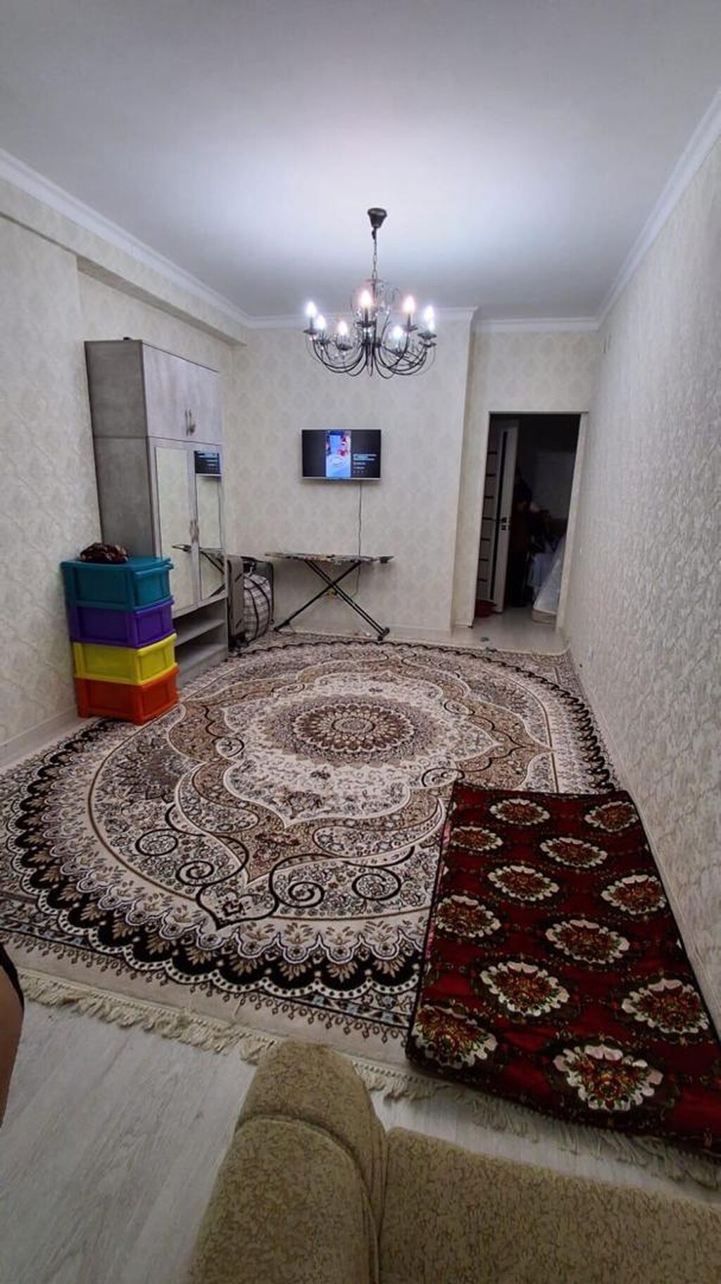 1 комната, 42 м², Золотой квадрат Элитка, 5 этаж, Косметический ремонт: фото 1