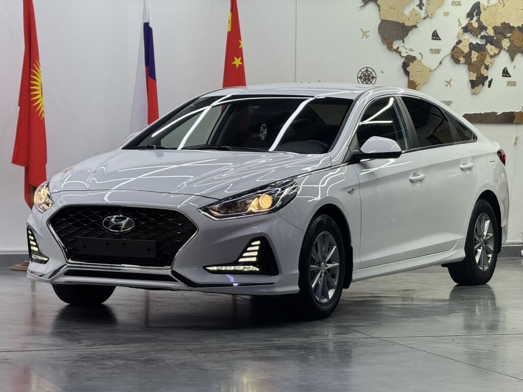 Hyundai Sonata: 2023 г., 2 л, Автомат, Газ, Седан: фото 3