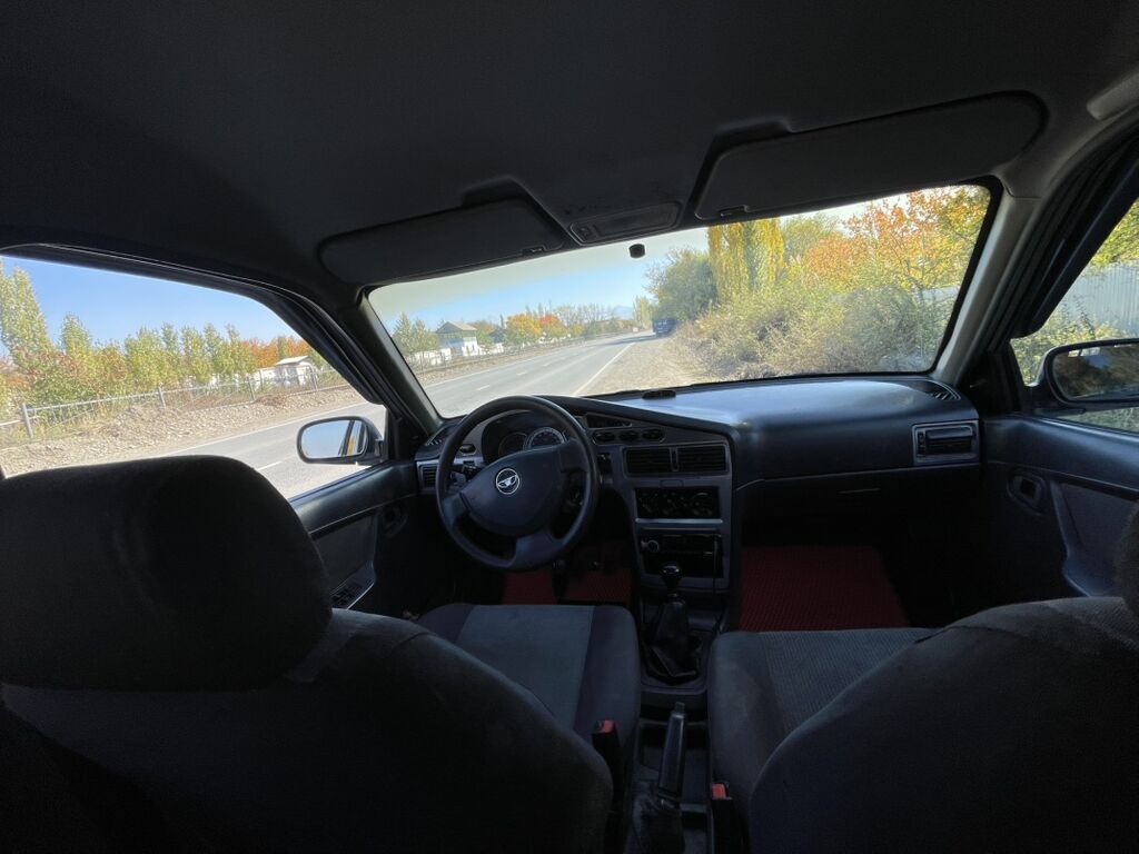 Daewoo Nexia: 2010 г., 1.6 л, Механика, Бензин, Седан: фото 7