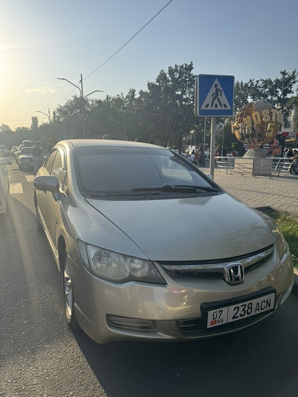 Honda Civic: 2007 г., 1.8 л, Автомат, Бензин, Седан: фото 1