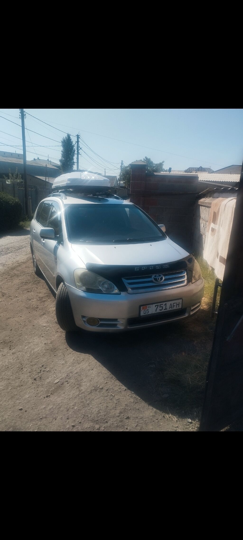 Toyota Avensis Verso, 2002 г., 2 л, автомат, газ-бензин: фото 4