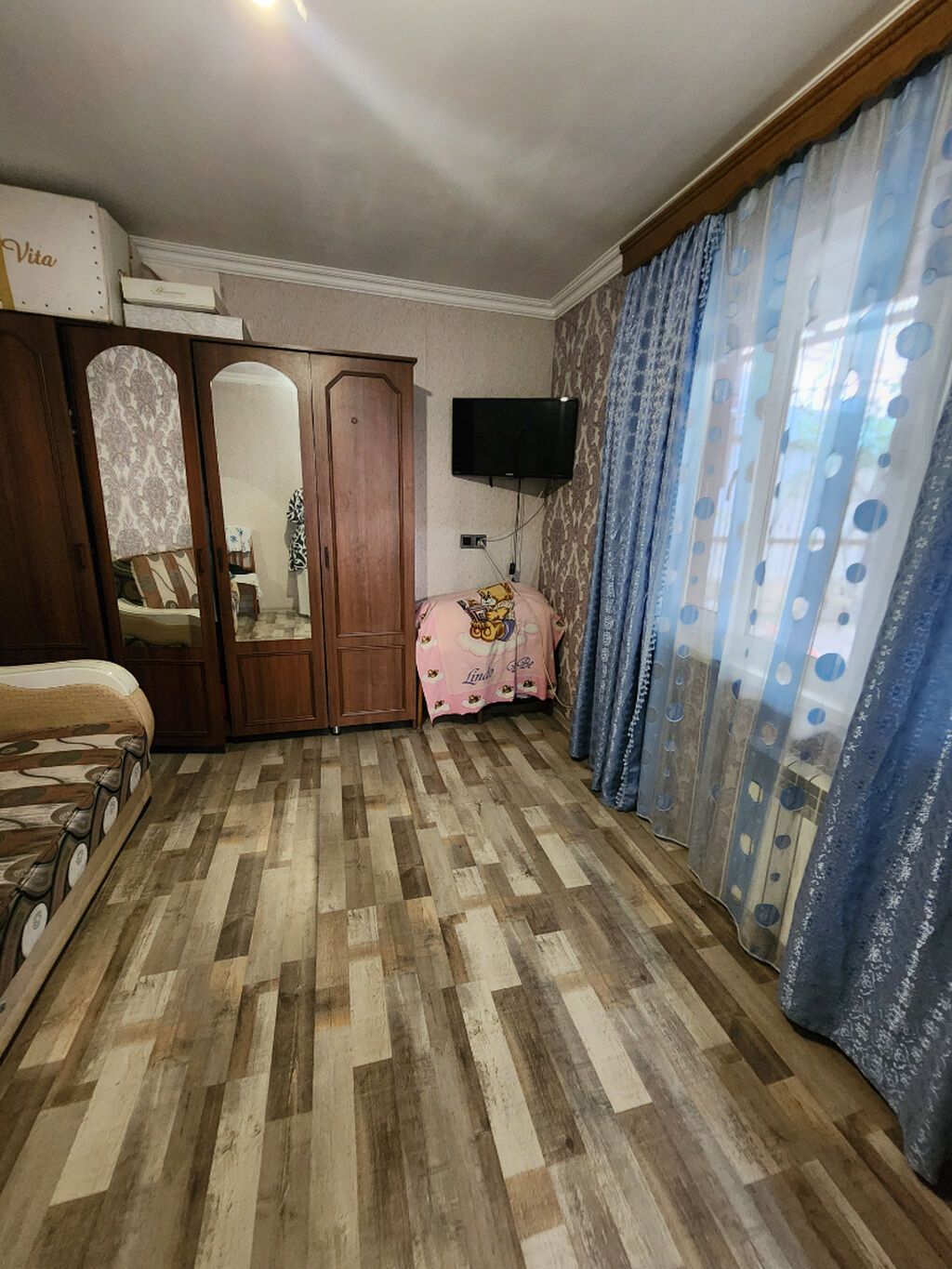 4 otaqlı, 93 kv. m, Orta təmir