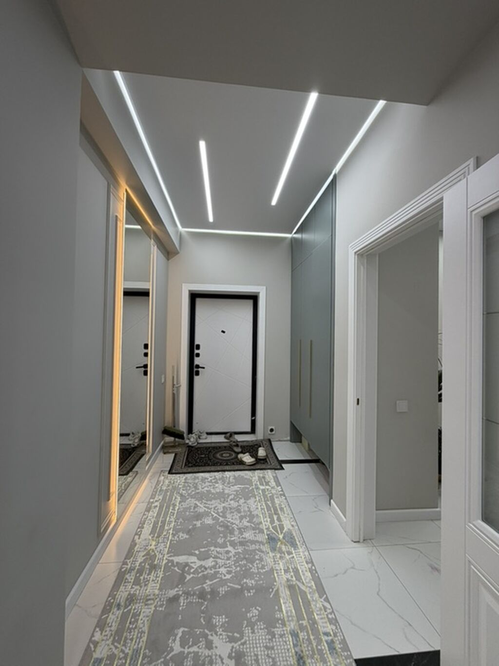 3 комнаты, 88 м², Тунгуч мкр 4 этаж, Дизайнерский ремонт: фото 1