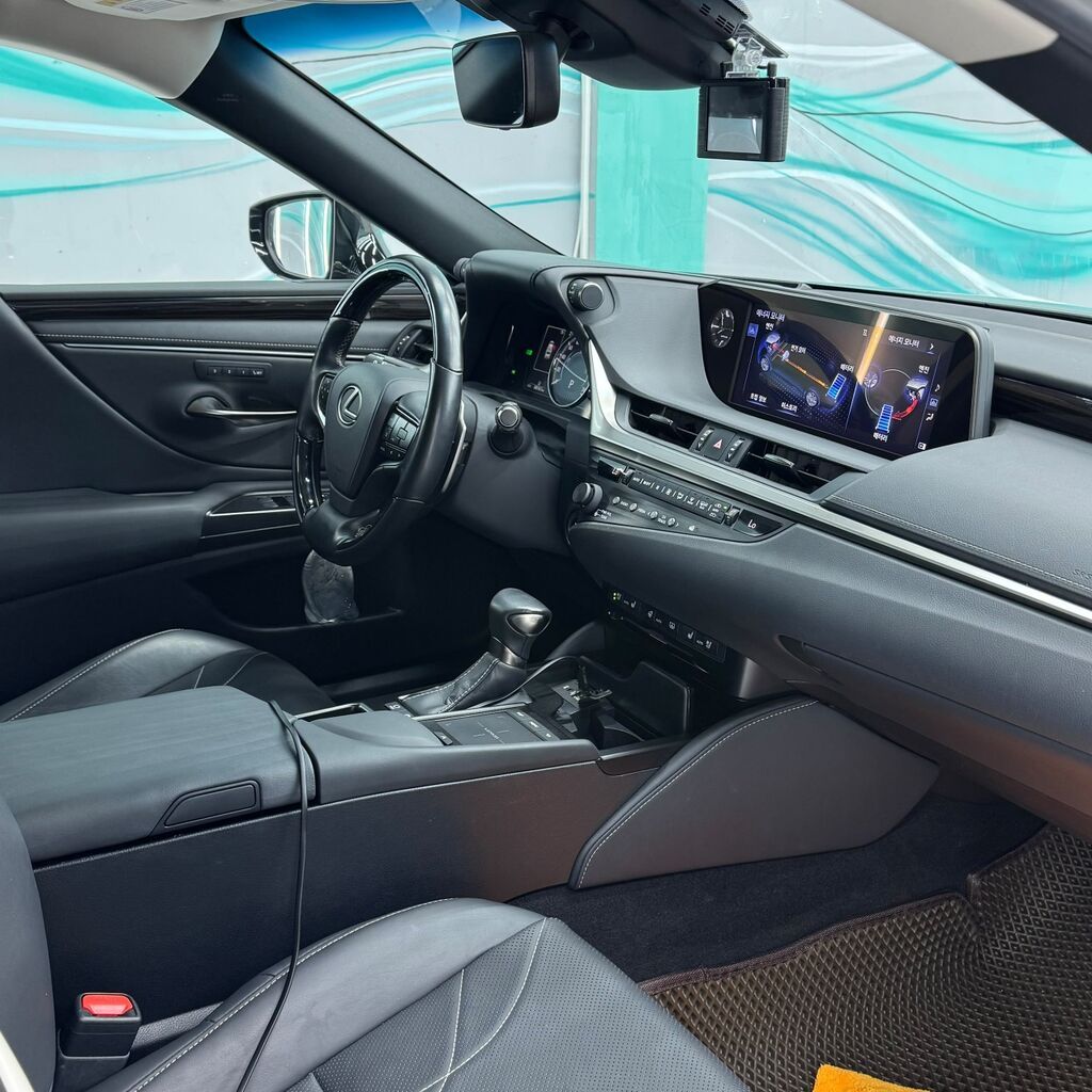 Lexus ES: 2020 г., Вариатор, Гибрид, Седан: фото 7