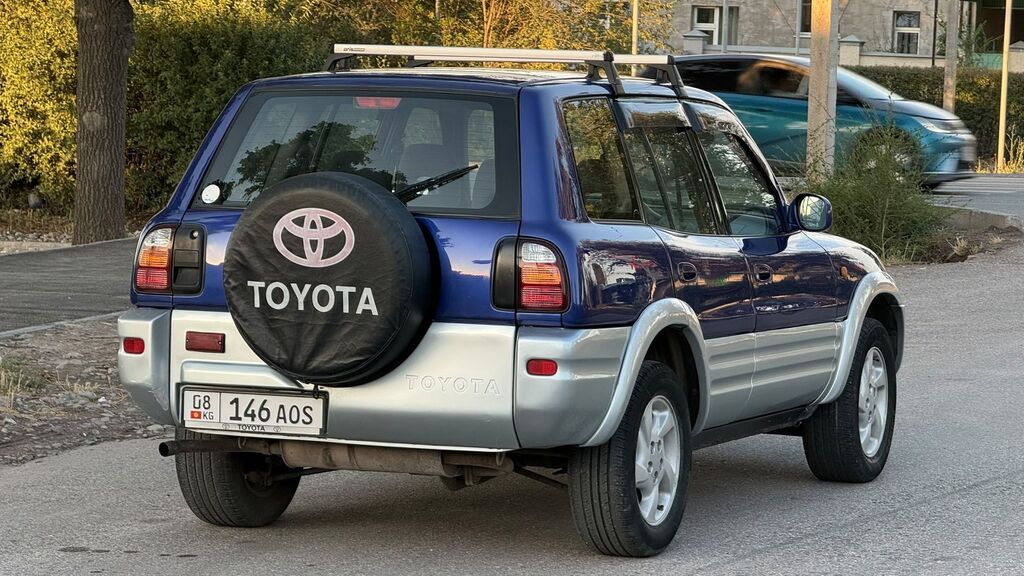 Toyota RAV4: 1999 г., 2 л, Автомат, Бензин, Кроссовер: фото 4