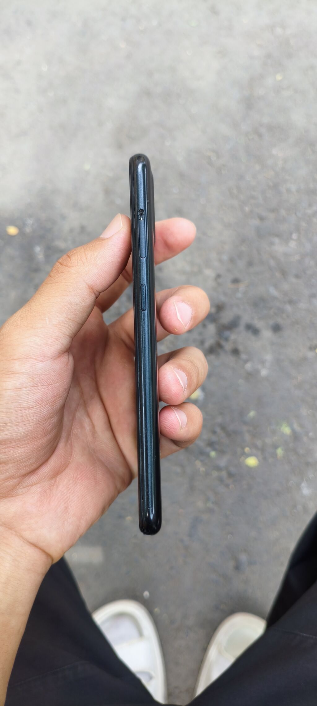 Samsung Galaxy A01, Б/у, 16 ГБ, цвет - Черный, 2 SIM: фото 4