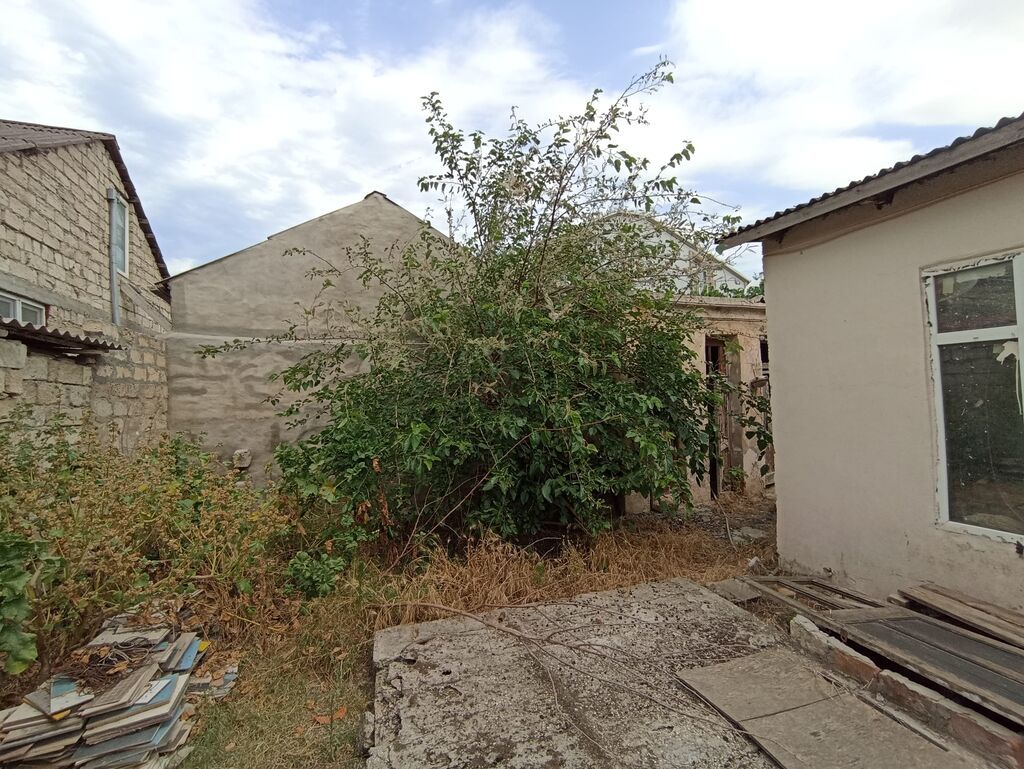 4 otaqlı, 336 kv. m, Kredit yoxdur, Orta təmir