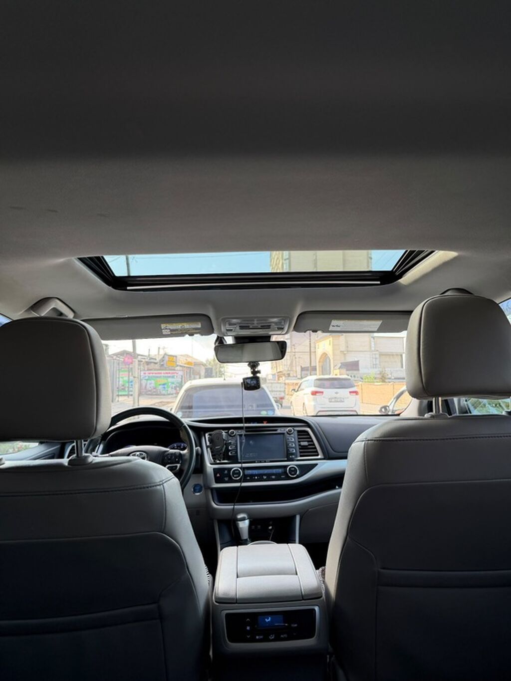 Toyota Highlander Hybrid 2019, 3.5 л, АКПП, левый руль: фото 3
