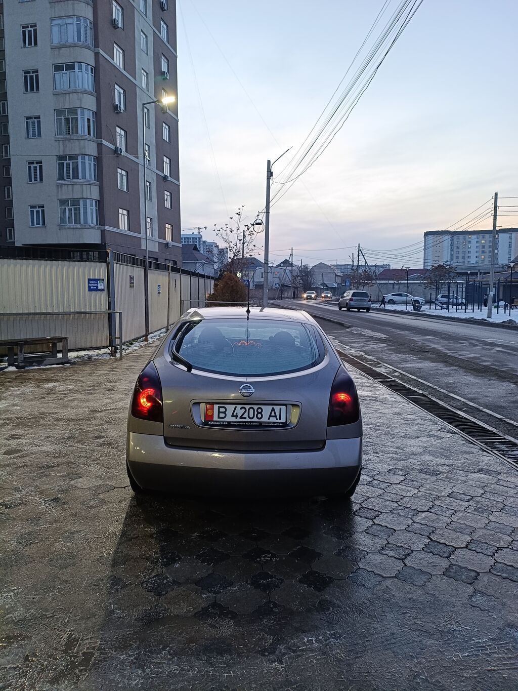Nissan Primera: 2005 г., 1.8 л, Автомат, Бензин, Седан: фото 3