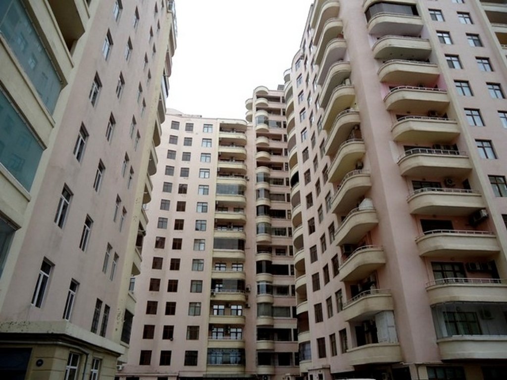 Yasamal. Новостройки баку. Азербайджан хырдалан квартиры. Jale plaza 28 may. Продается квартира в баку ул ингилаба исмаилова новостройка.