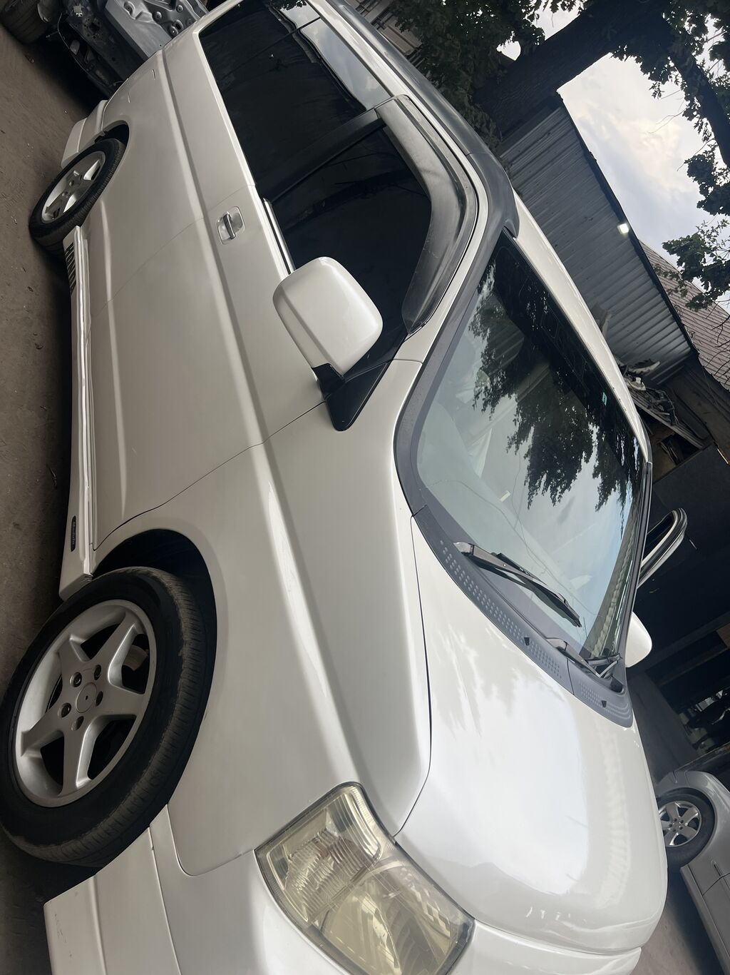 Honda Stepwgn: 2002 г., 2 л, Автомат, Бензин, Минивэн: фото 3