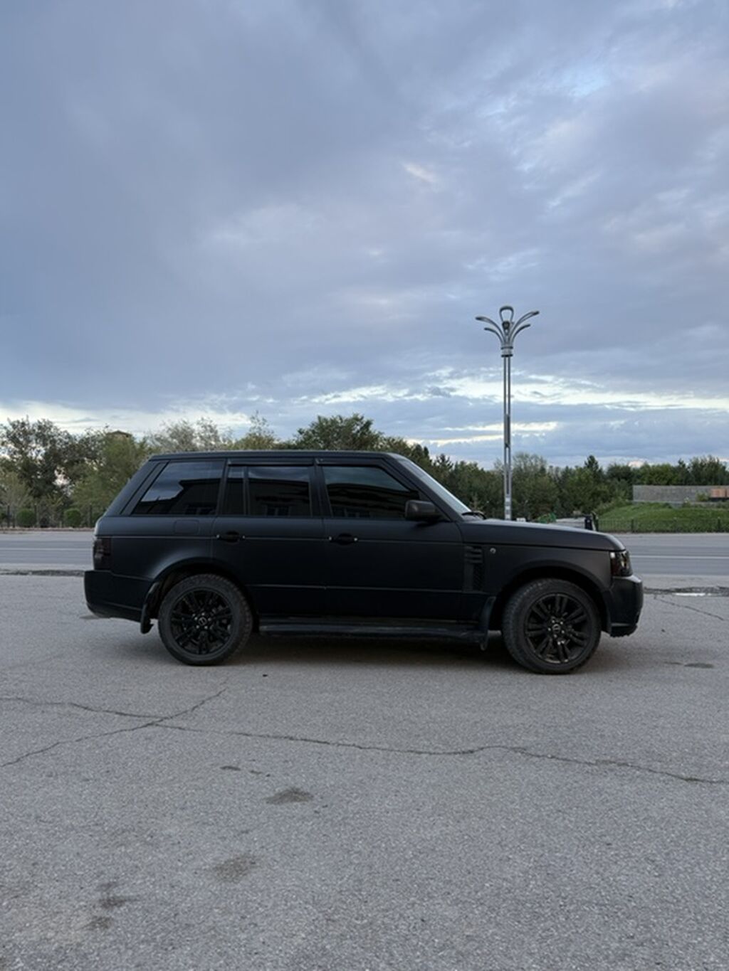 Land Rover Range Rover: 2012 г., 5 л, Автомат, Бензин, Внедорожник: фото 4