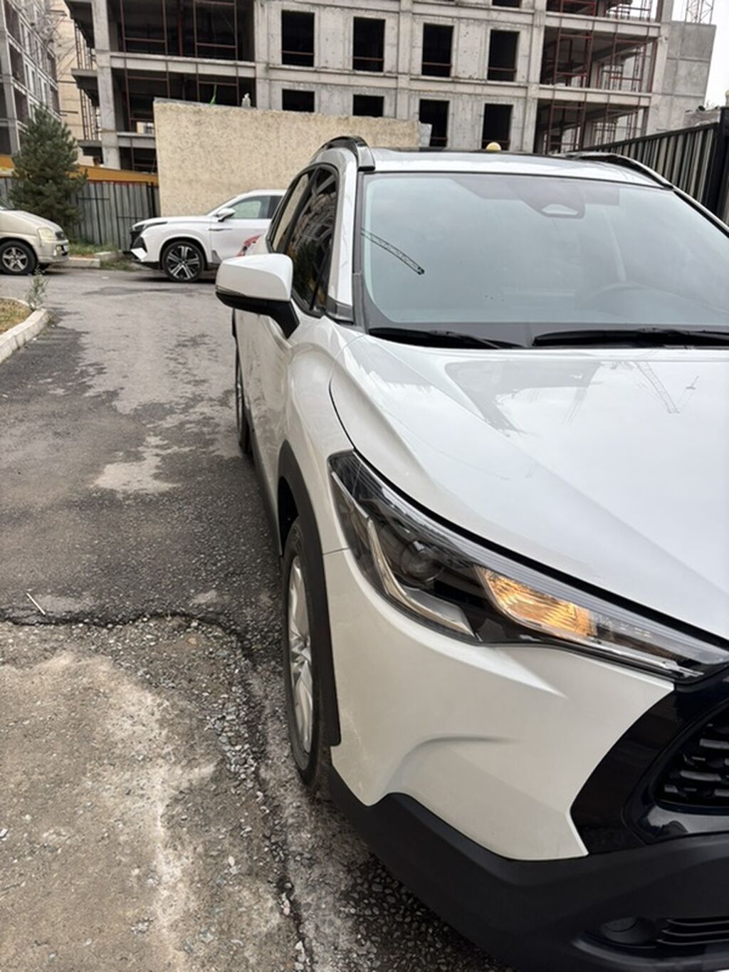 Toyota Corolla Cross: 2025 г., 2 л, Автомат, Бензин: фото 2