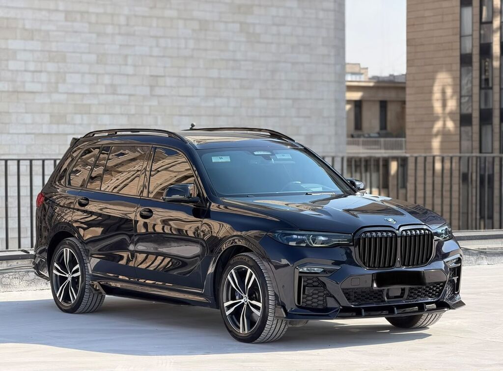 BMW X7: 2021 г., 4.4 л, Автомат, Бензин, Кроссовер: фото 2