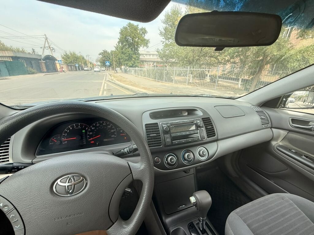 Toyota Camry: 2005 г., Автомат, Бензин, Седан: фото 5