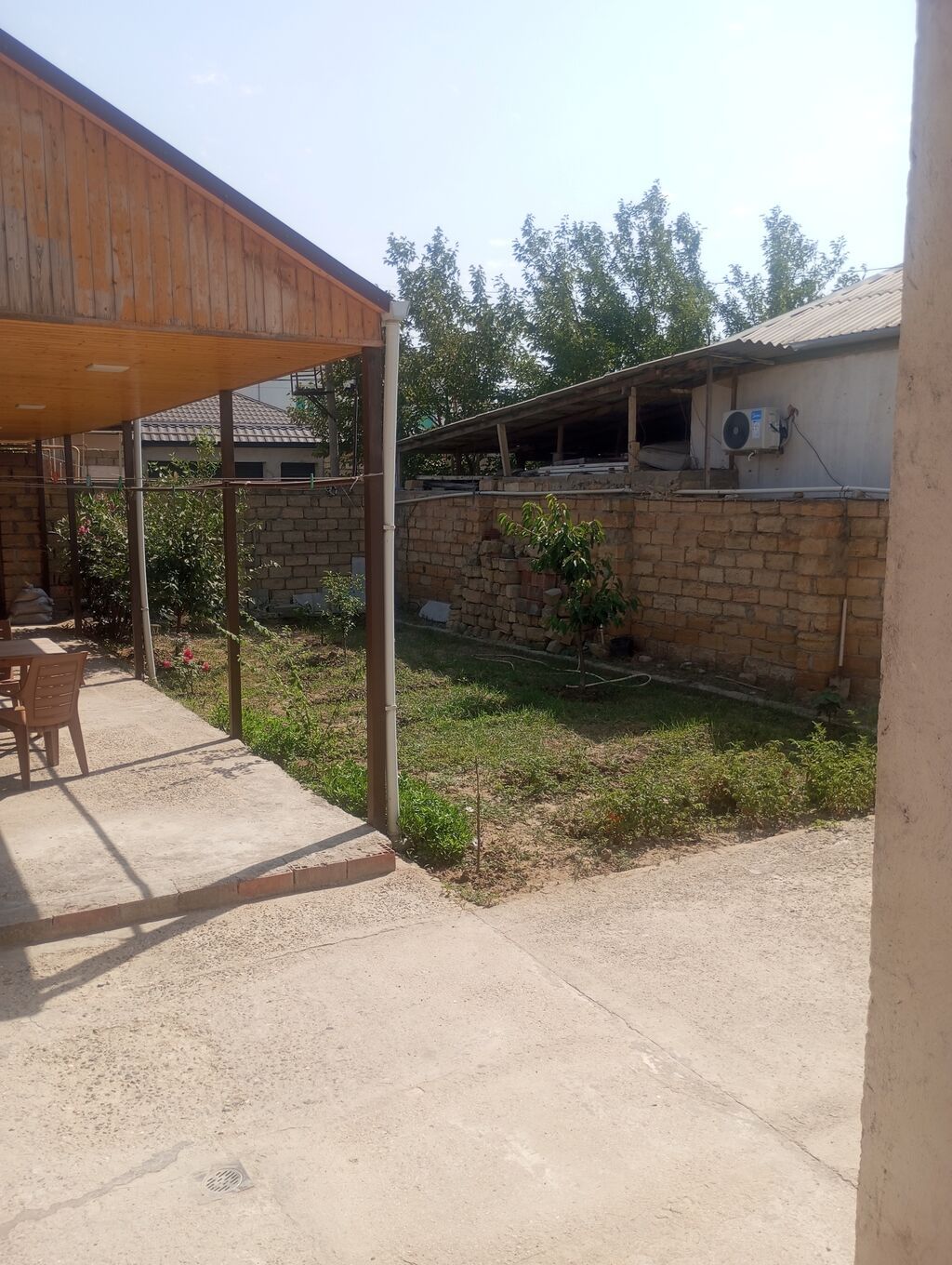 90 kv. m, 3 otaqlı, Artezian quyusu, Telefon, İnternet