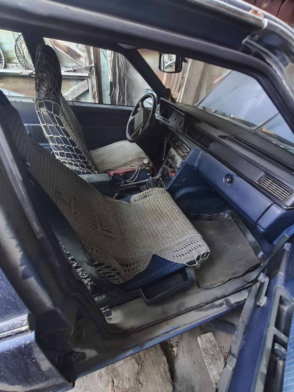 Volvo 740: 1987 г., 2.3 л, Механика, Бензин, Седан: фото 7
