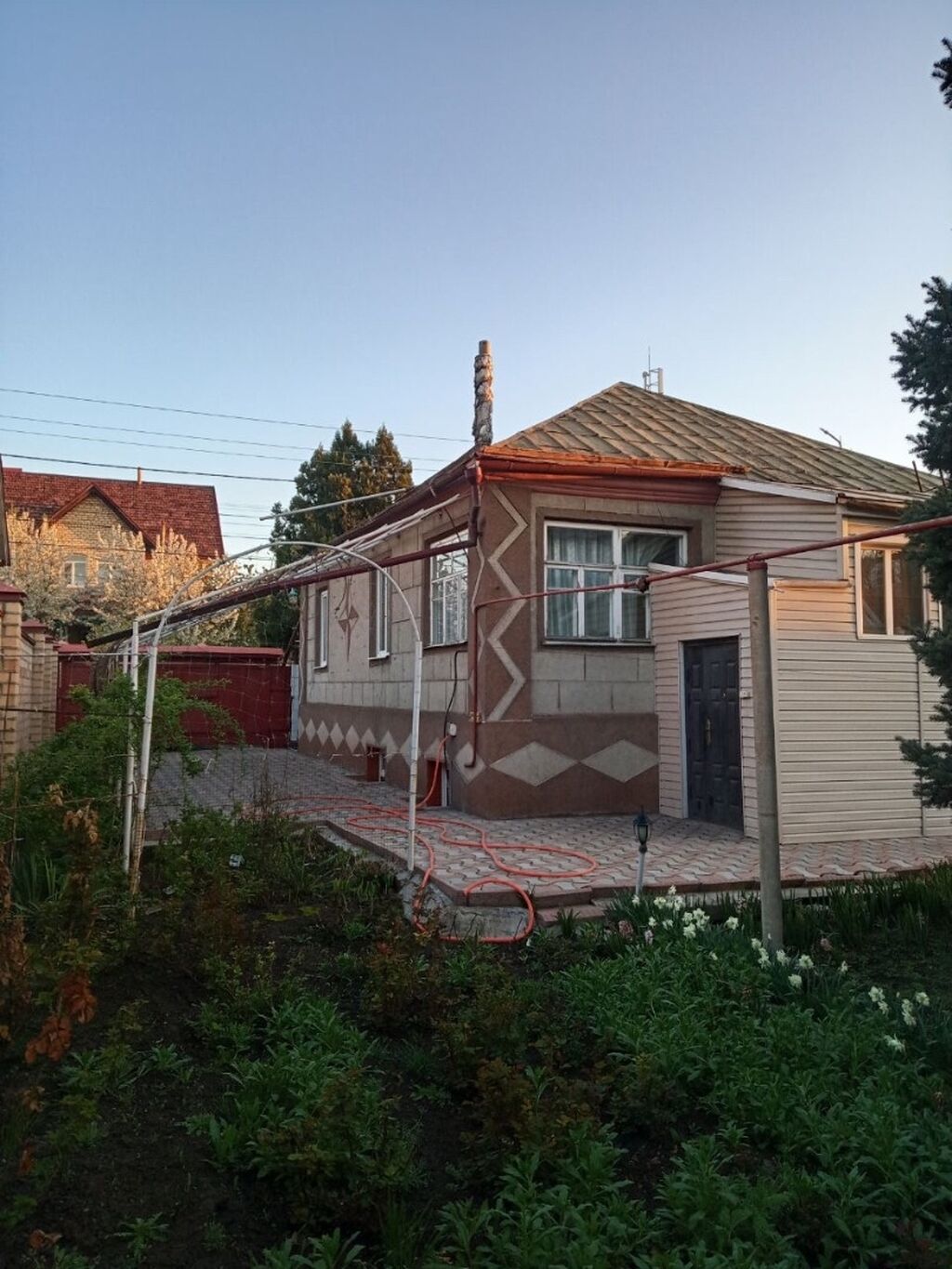 Продается Дом 130м2, район Юнусалиева / Суванбердиева ( | 120000 USD .