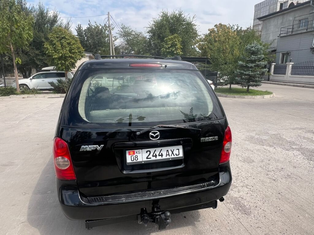 Mazda MPV: 2002 г., 3 л, Автомат, Бензин, Минивэн: фото 4