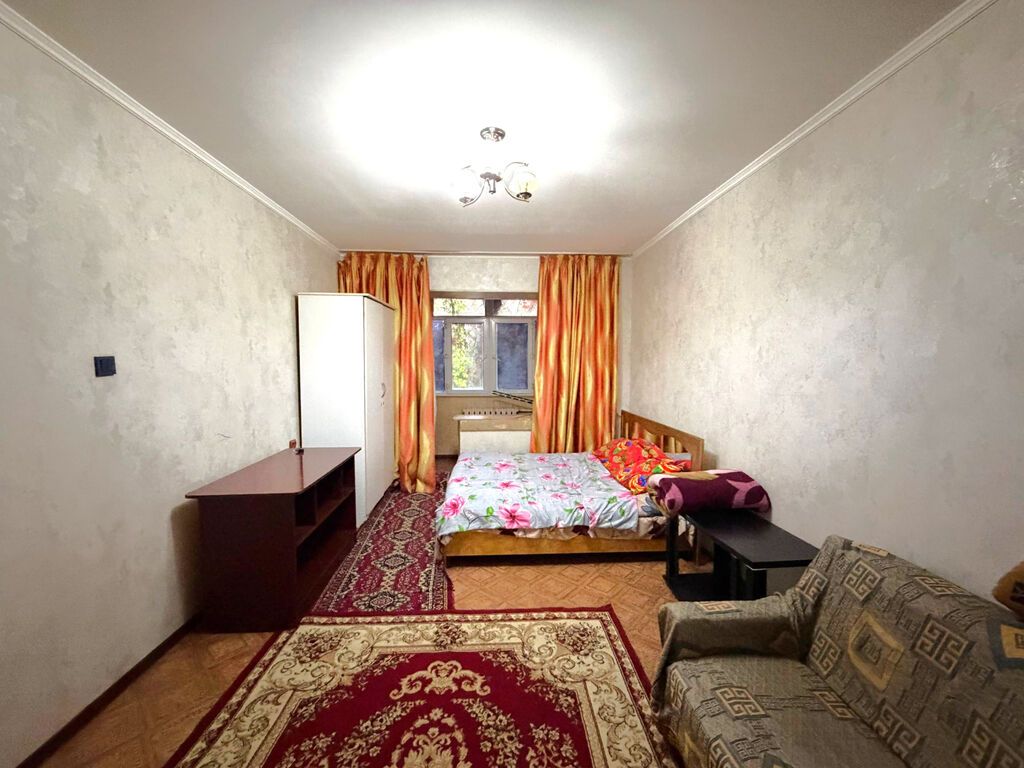 Продается 3-комнатная квартира, 105 серия, Боконбаева-Шопокова: фото 2