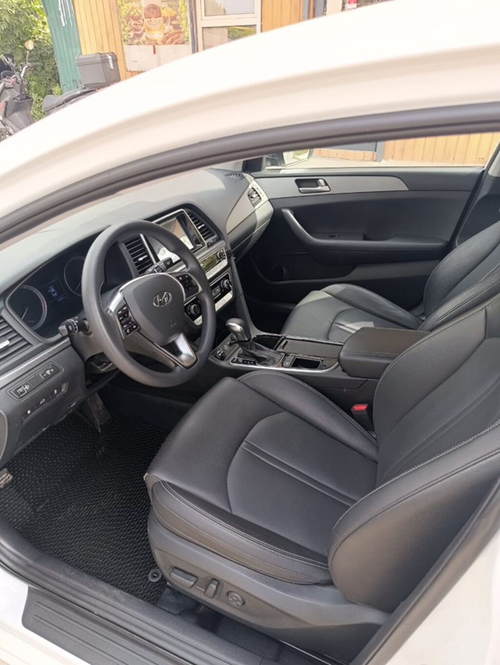 Hyundai Sonata: 2021 г., 2 л, Автомат, Газ, Седан: фото 7