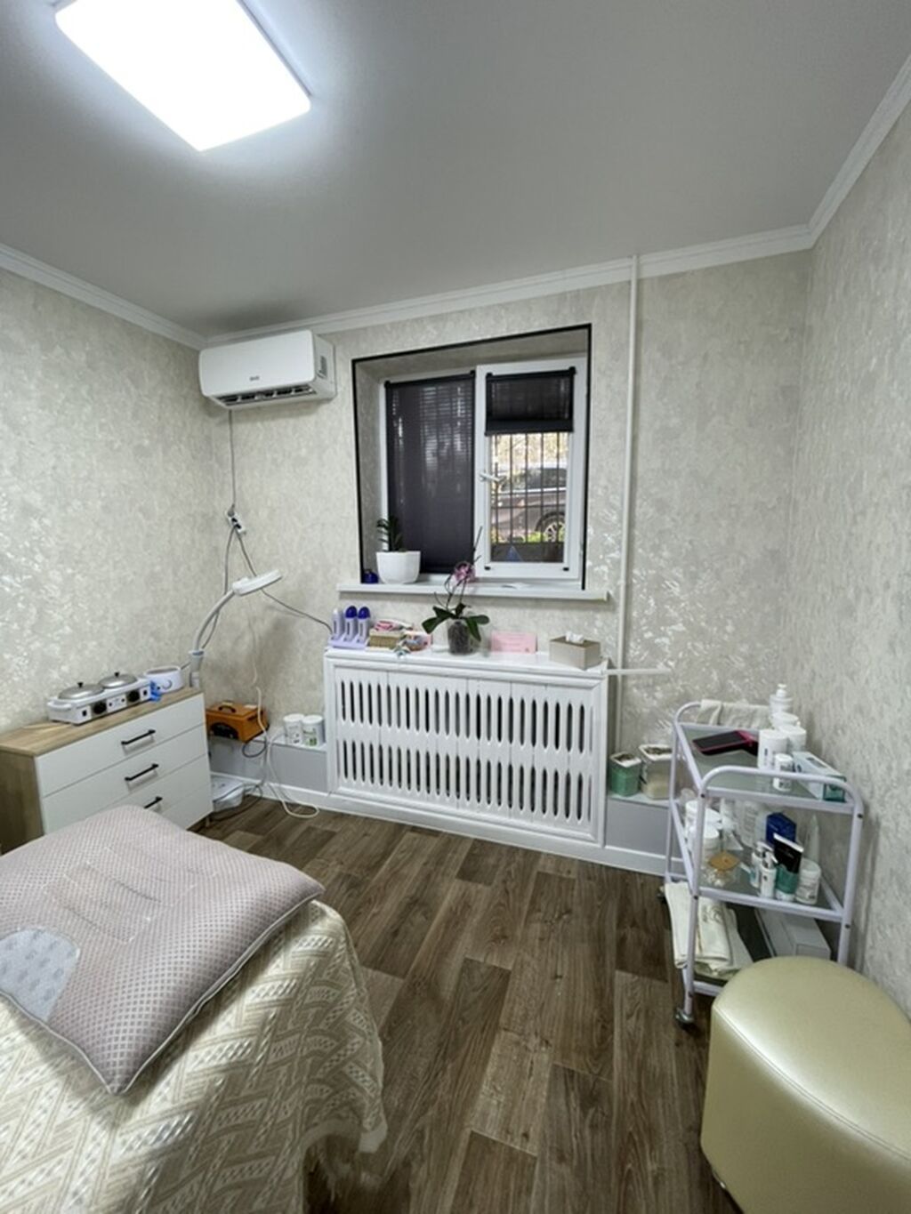 Сдаю Отдельный кабинет, 22 м², С ремонтом, Первая линия, С отдельным входом, С отдельным санузлом