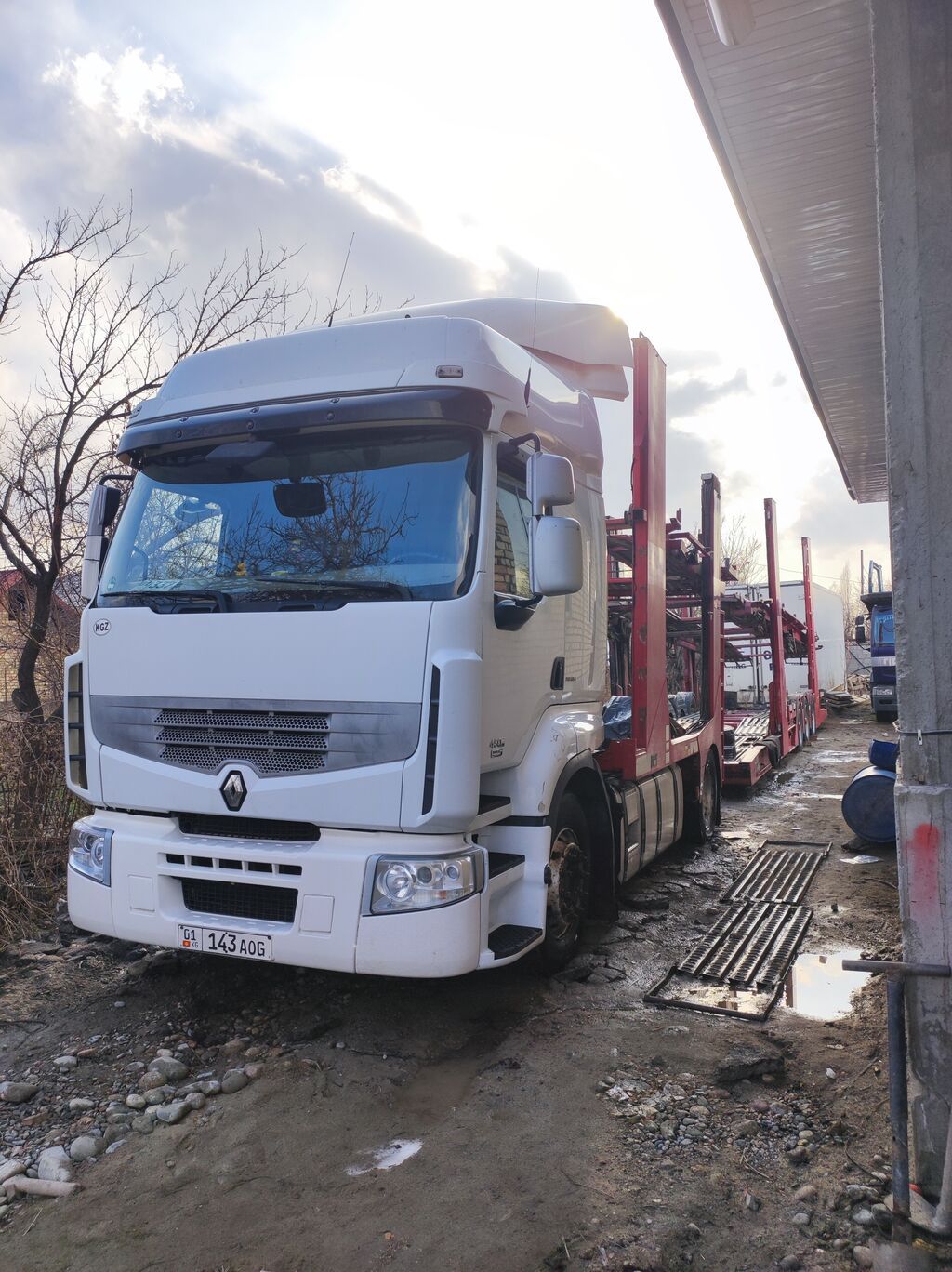 Тягач, Renault, 2010 г., Сar carrier trailer: фото 3