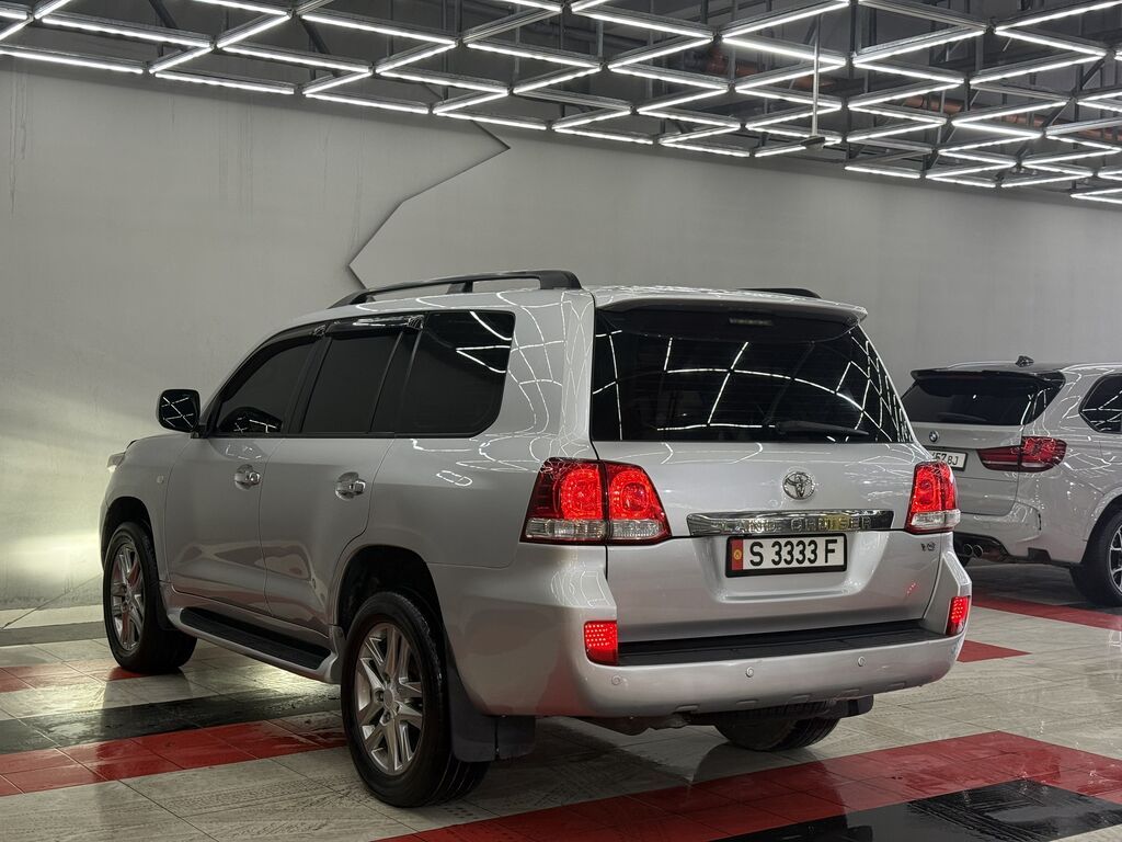 Toyota Land Cruiser: 2009 г., 4.6 л, Автомат, Дизель, Внедорожник: фото 8