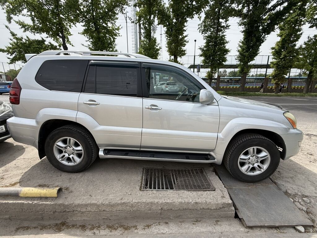 Lexus GX: 2006 г., 4.7 л, Автомат, Газ, Внедорожник: фото 3