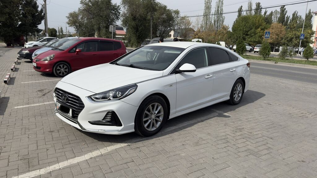Hyundai Sonata: 2017 г., 2 л, Автомат, Бензин, Седан: фото 2