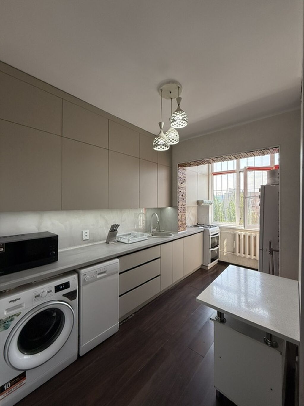 3 комнаты, 70 м², 106 серия, 9 этаж, Евроремонт: фото 5