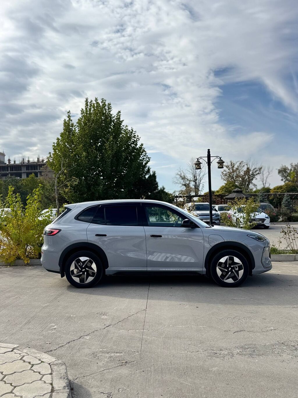 Geely Galaxy E5: 2025 г., Электромобиль, Кроссовер: фото 4
