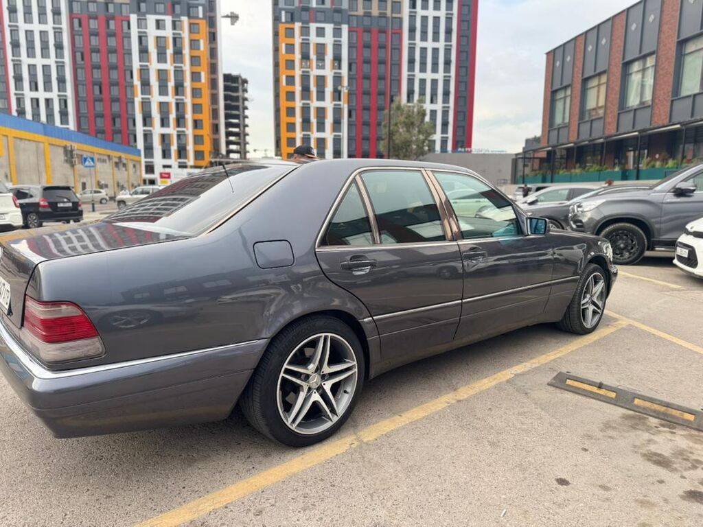 Mercedes-Benz S-Class: 1996 г., 5 л, Автомат, Газ, Седан: фото 4